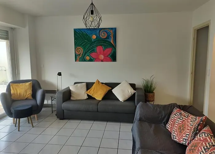 Flat In Juan